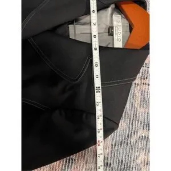 Lot- Chic Women's Clothing Bundle – Studio Tahari Black Suit, Romeo & Juliet - Picture 5 of 16